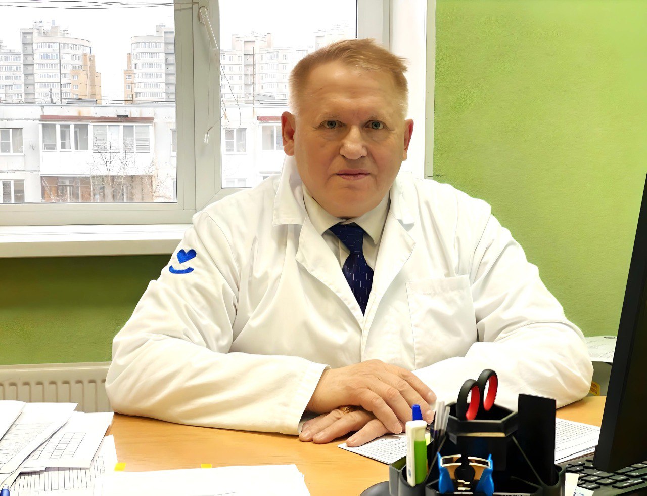 Заведующий взрослой поликлиникой — Галеев Рамиль Кафильевич